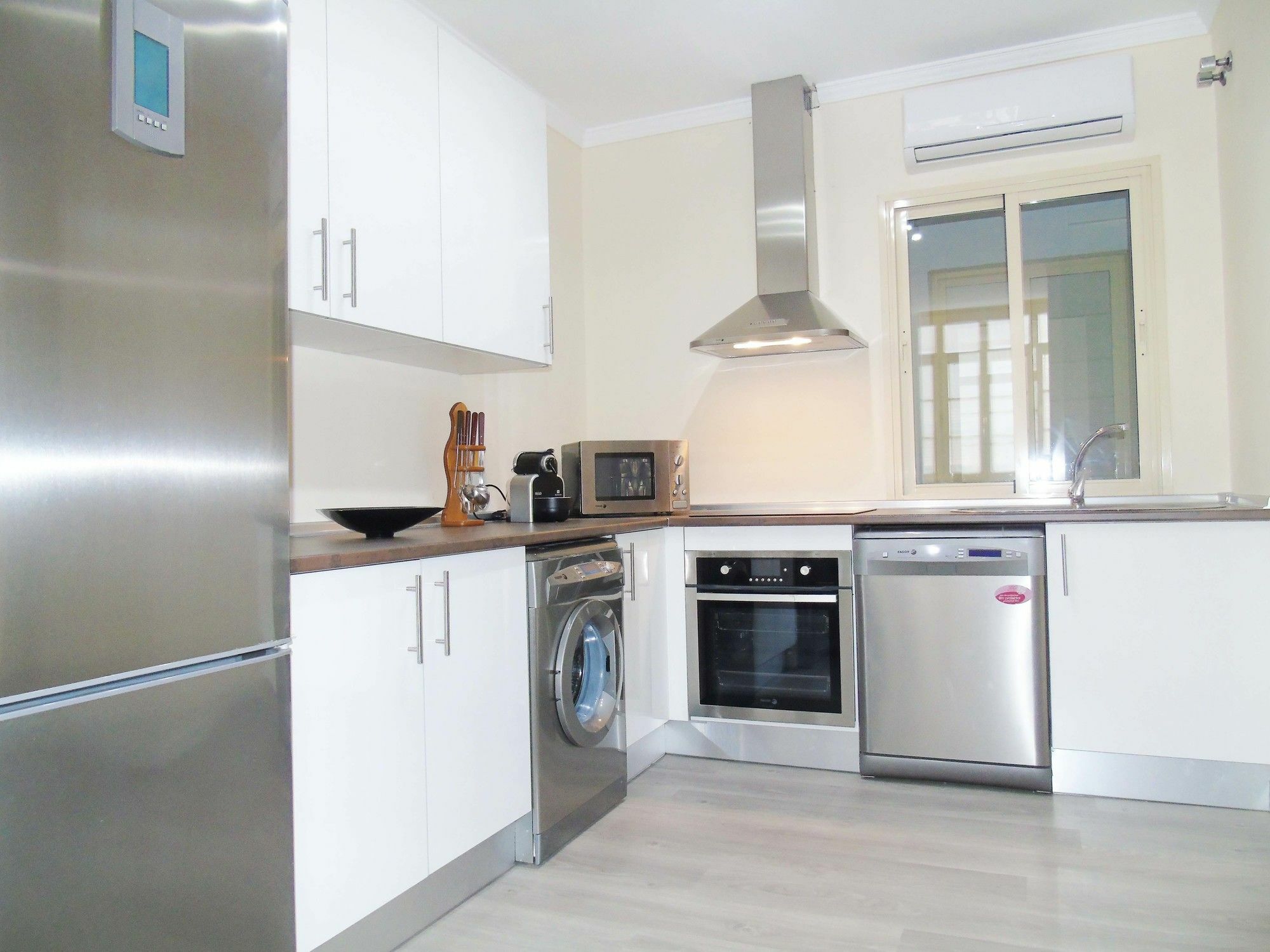 Apartament A&N Ale A Malaga Zewnętrze zdjęcie